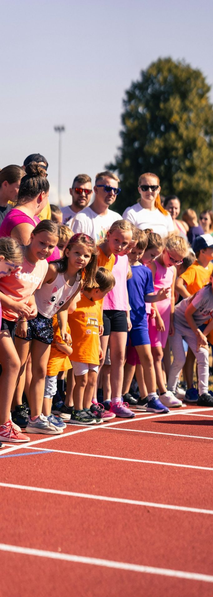 Vereinsleben Menschen als Zuschauer bei einem Sportevent